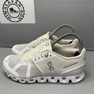 On Cloud 5 59.98902 Women Running Shoes White Lace Up Athletic Sneakers Size 6.5